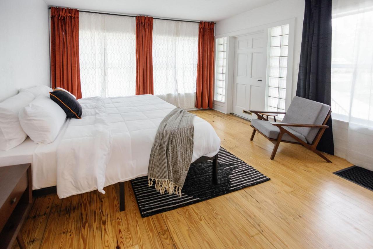 Newly Reno'D Historic Mansion 1 Mile To Uf & Dt Villa Gainesville Bagian luar foto