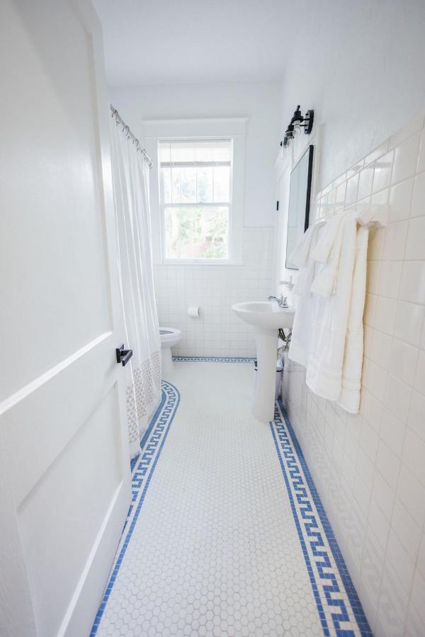 Newly Reno'D Historic Mansion 1 Mile To Uf & Dt Villa Gainesville Bagian luar foto